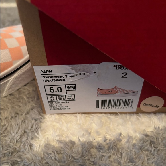 Checkered vans new in box - Picture 5 of 6